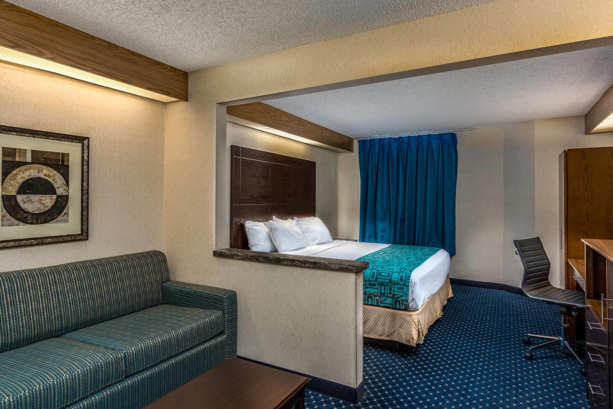 Howard Johnson By Wyndham Vancouver Hotel & Suites ภายนอก รูปภาพ
